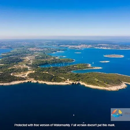 Centinera Appartement *